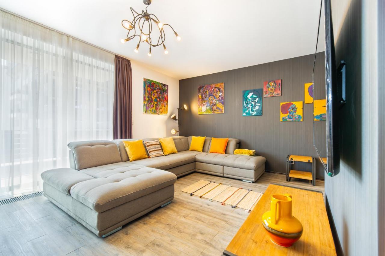 Art Gallery Apartment In Silver Mountain Poiana Brasov Esterno foto